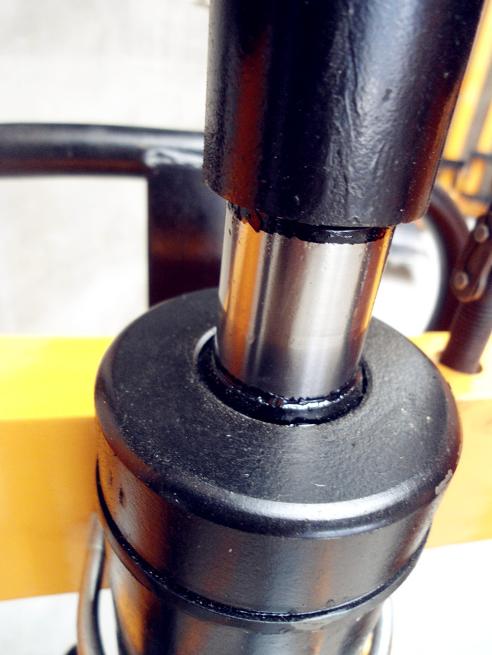 液压堆高车油缸展示