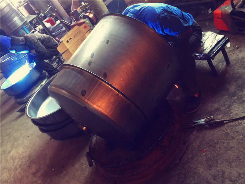 小型搅拌机内部焊接技术,保证无缝焊接--168飞艇开奖官网开奖记录查询结果--小型搅拌机|石材夹具|液压堆高车|手动叉车