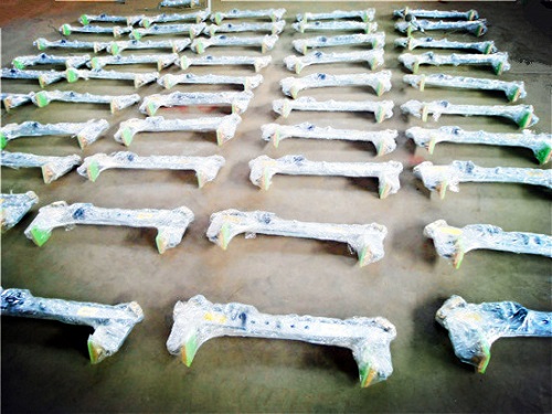 大理石板材搬运工具打包完成待出口产品展示--168飞艇开奖官网开奖记录查询结果--小型搅拌机|石材夹具|液压堆高车|手动叉车