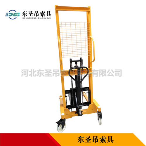 液压手动搬运车正面产品展示--168飞艇开奖官网开奖记录查询结果--液压堆高车|手动叉车|小型搅拌机|石材夹具