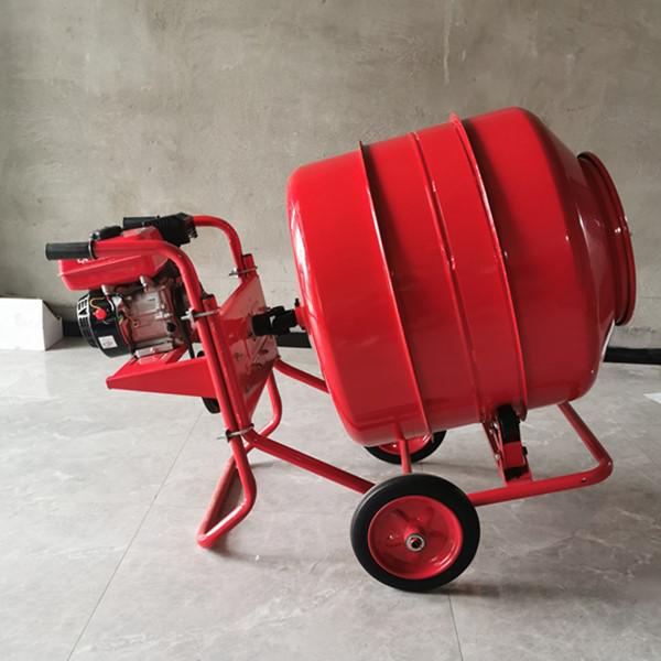在室外使用汽油款搅拌机需要做好防护工作