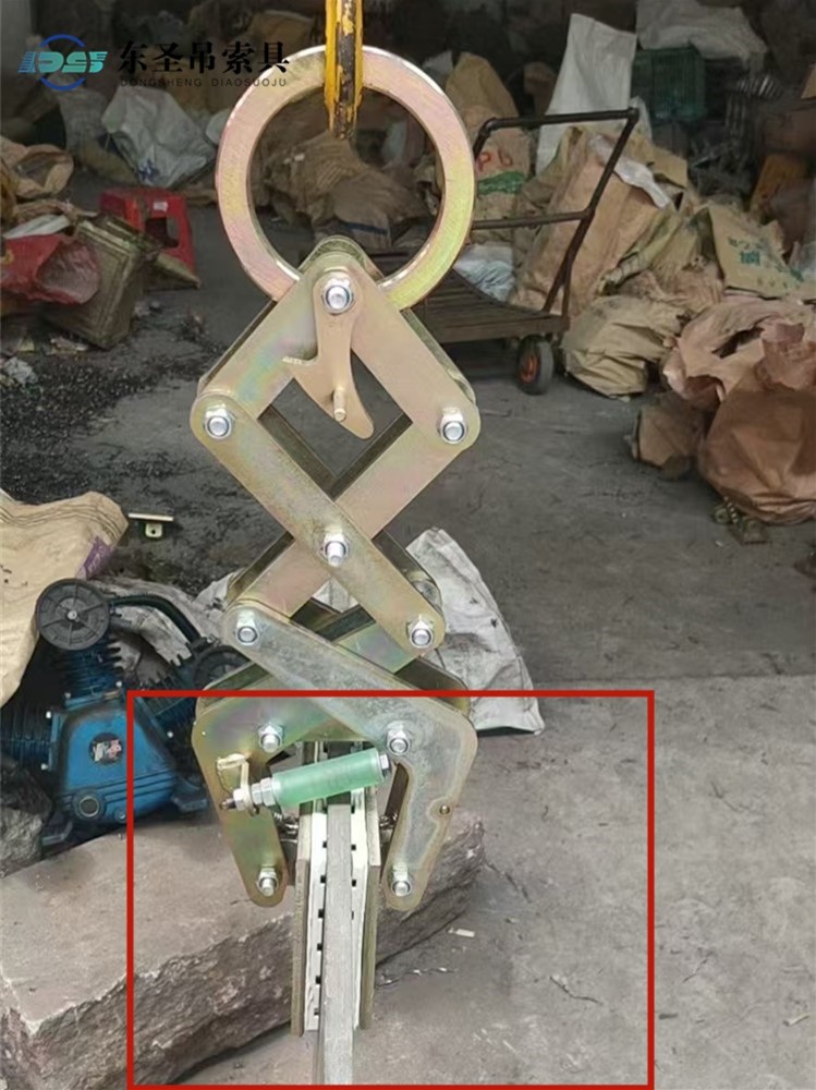 800公斤岩板吊夹夹持岩板